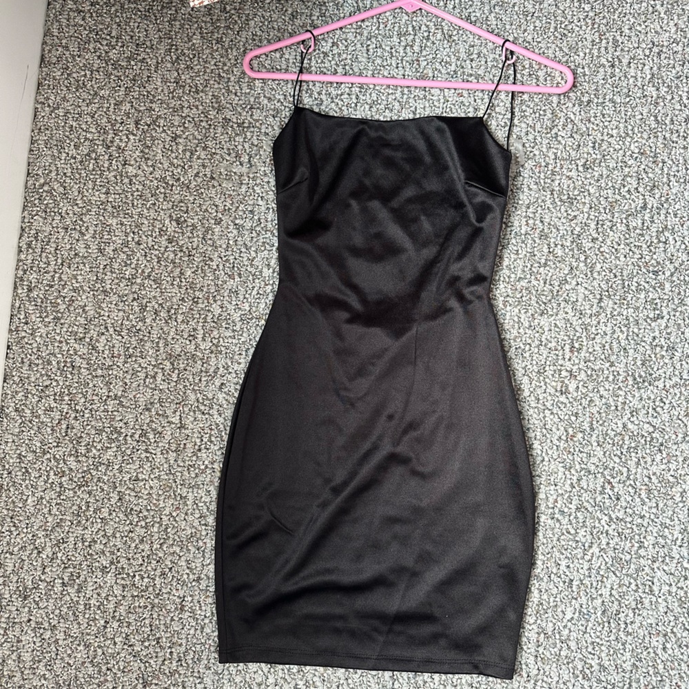 NEW Windsor black bodycon dress, open back